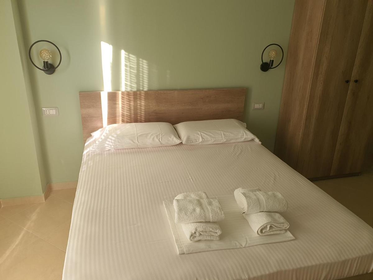 Deni Sea View Apartment Avlonya Dış mekan fotoğraf