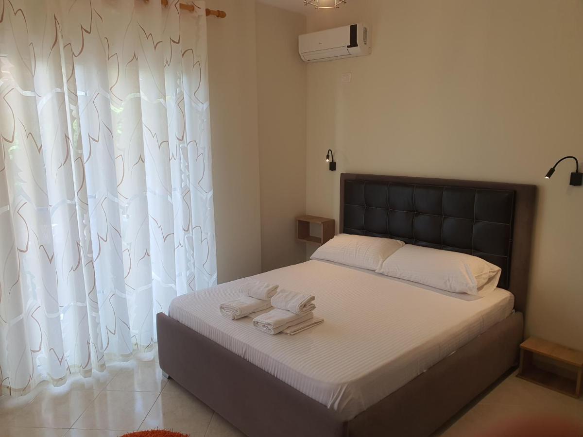 Deni Sea View Apartment Avlonya Dış mekan fotoğraf
