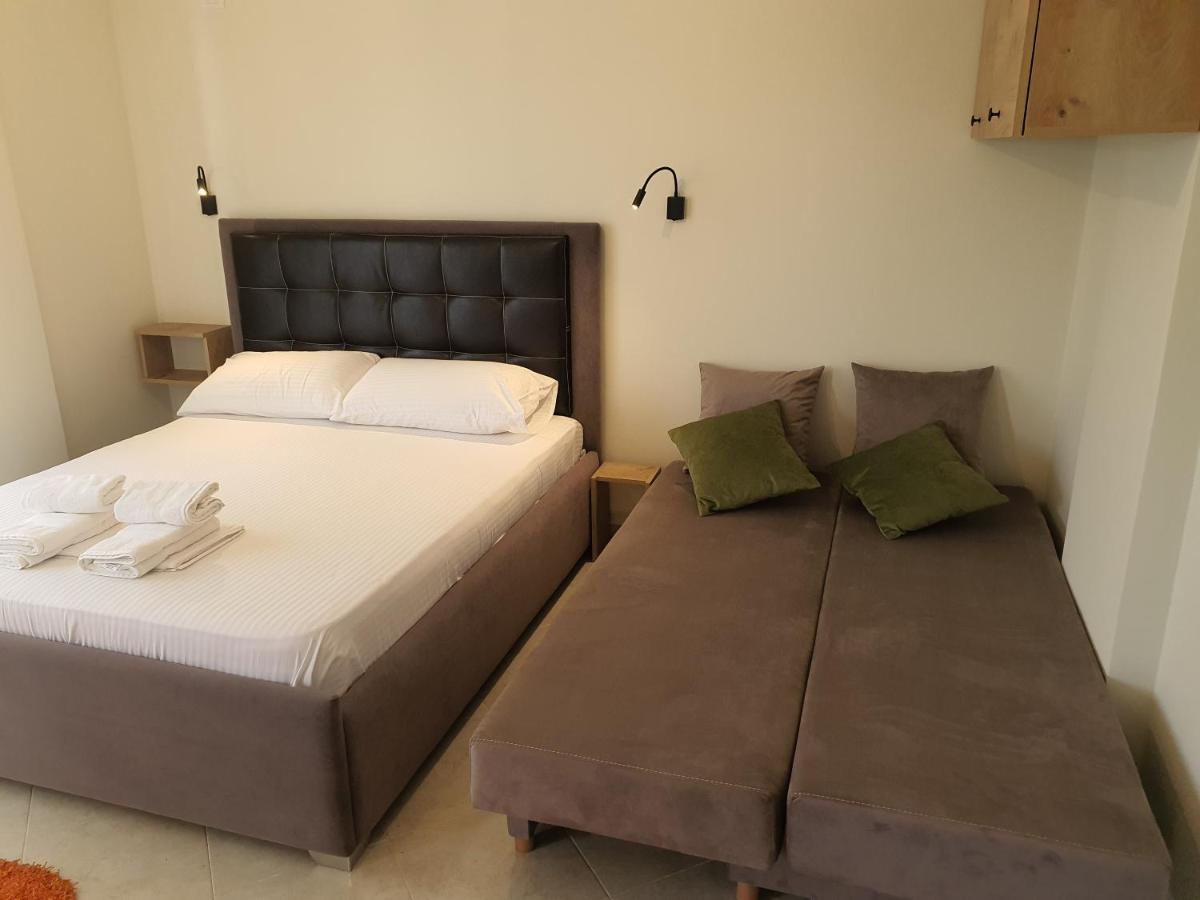 Deni Sea View Apartment Avlonya Dış mekan fotoğraf