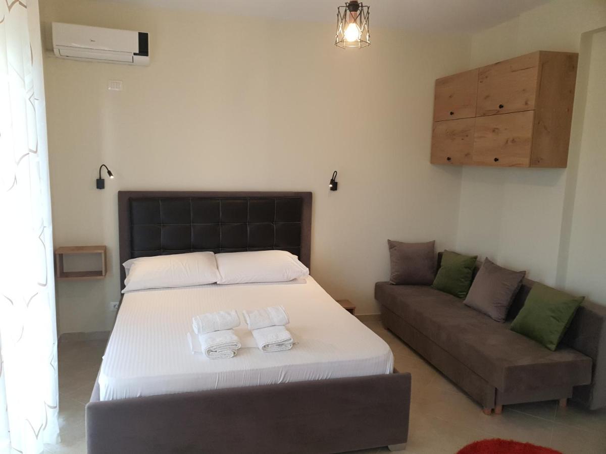 Deni Sea View Apartment Avlonya Dış mekan fotoğraf