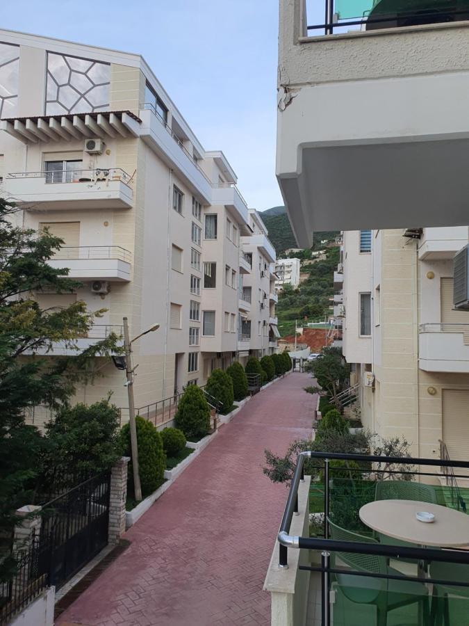 Deni Sea View Apartment Avlonya Dış mekan fotoğraf