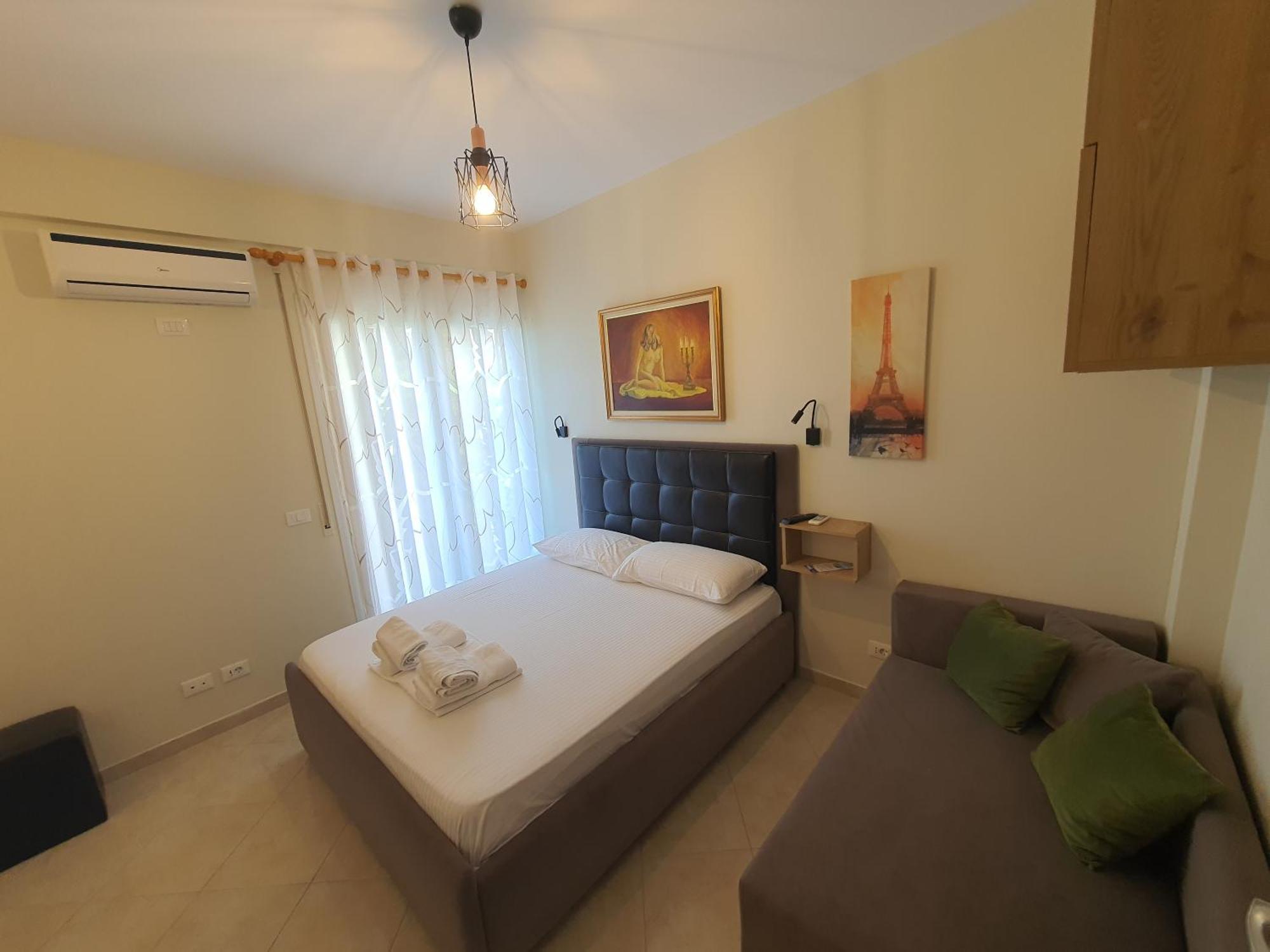 Deni Sea View Apartment Avlonya Dış mekan fotoğraf