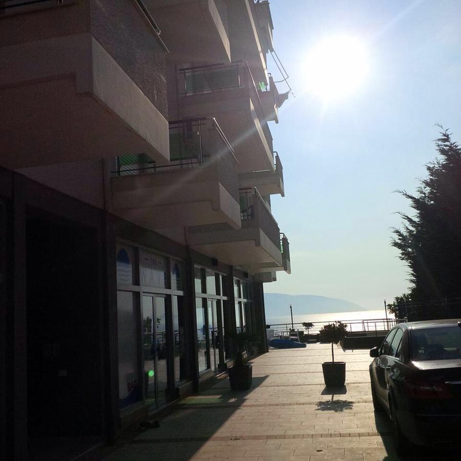 Deni Sea View Apartment Avlonya Dış mekan fotoğraf