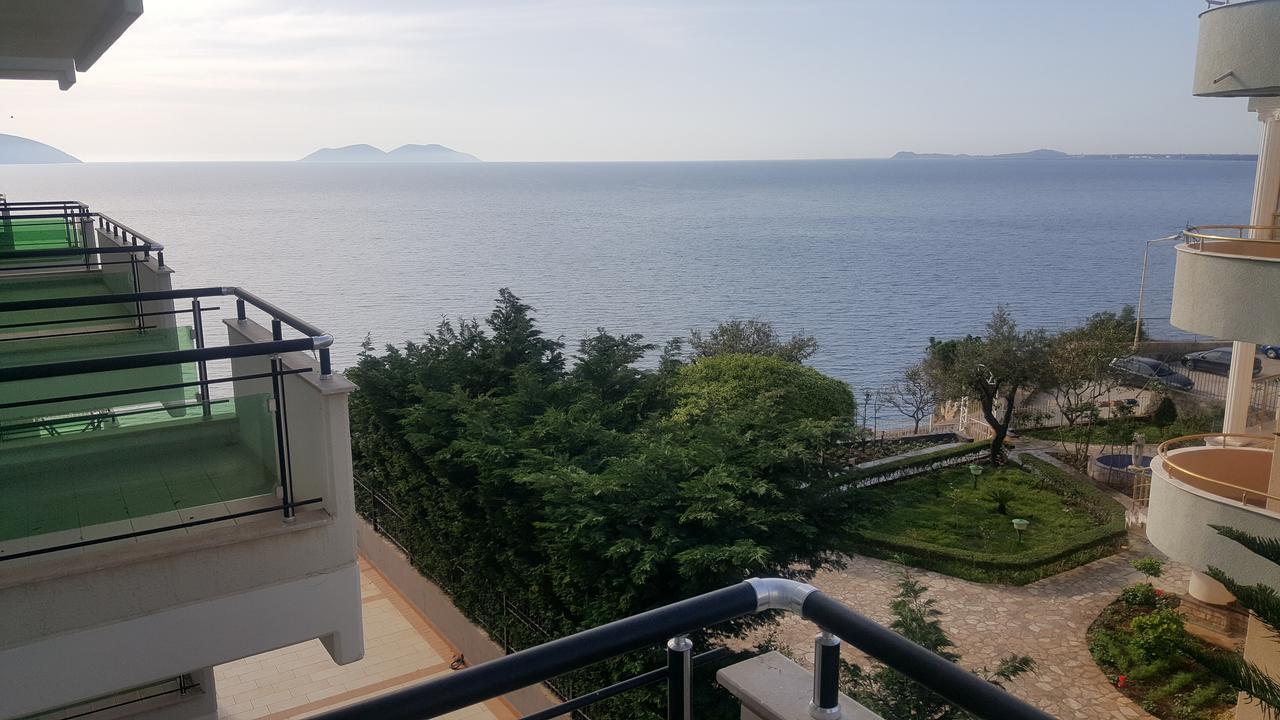 Deni Sea View Apartment Avlonya Dış mekan fotoğraf