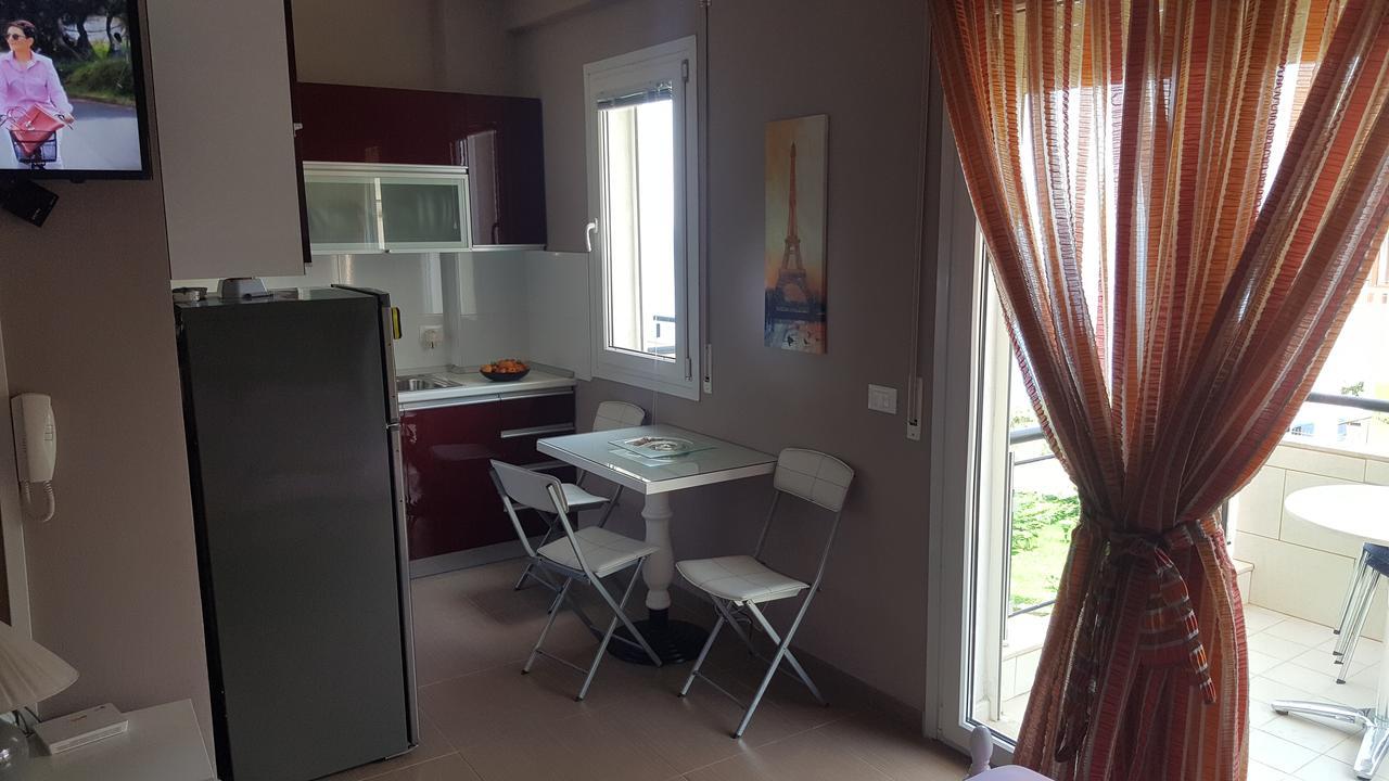 Deni Sea View Apartment Avlonya Dış mekan fotoğraf