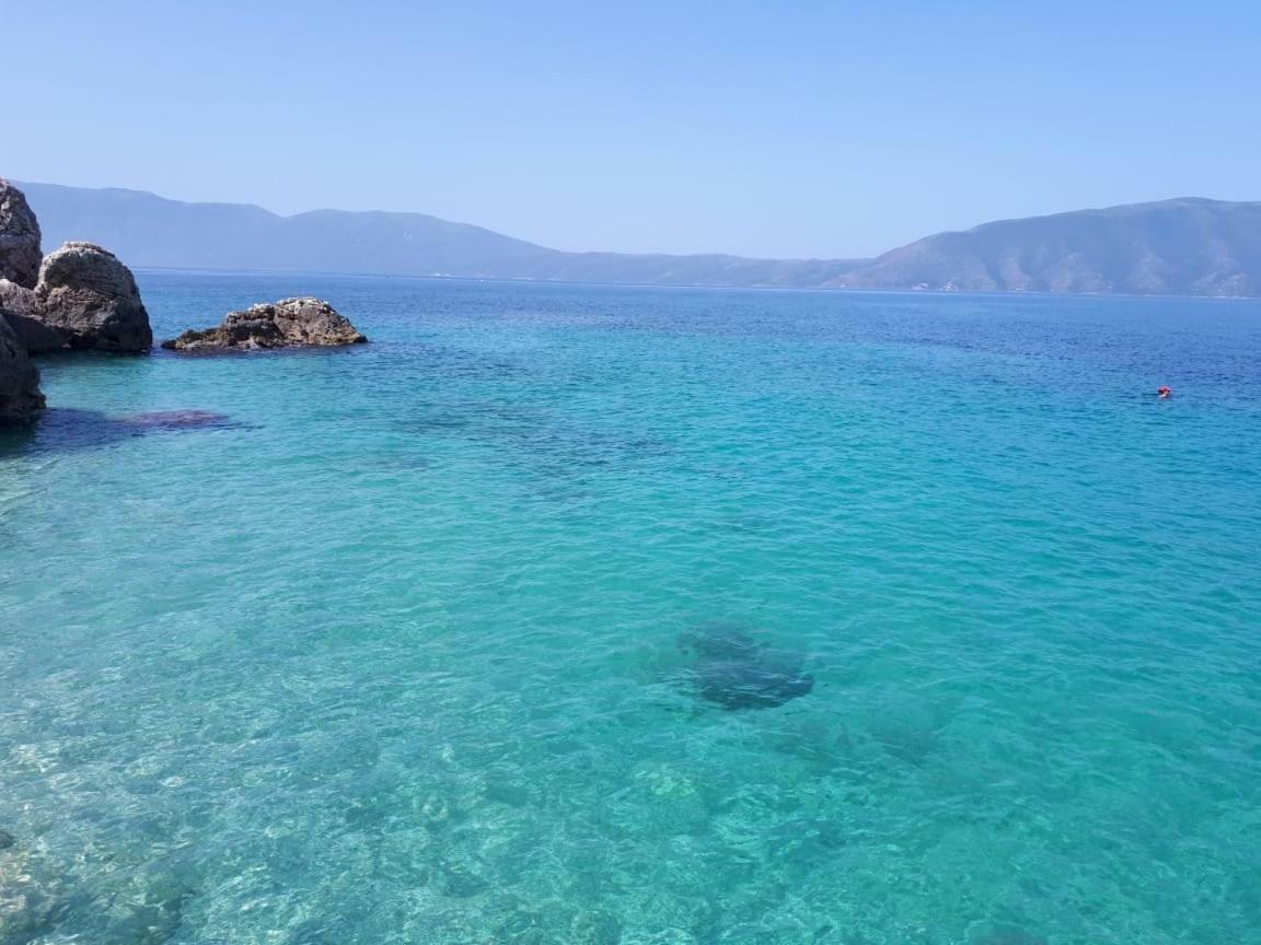 Deni Sea View Apartment Avlonya Dış mekan fotoğraf